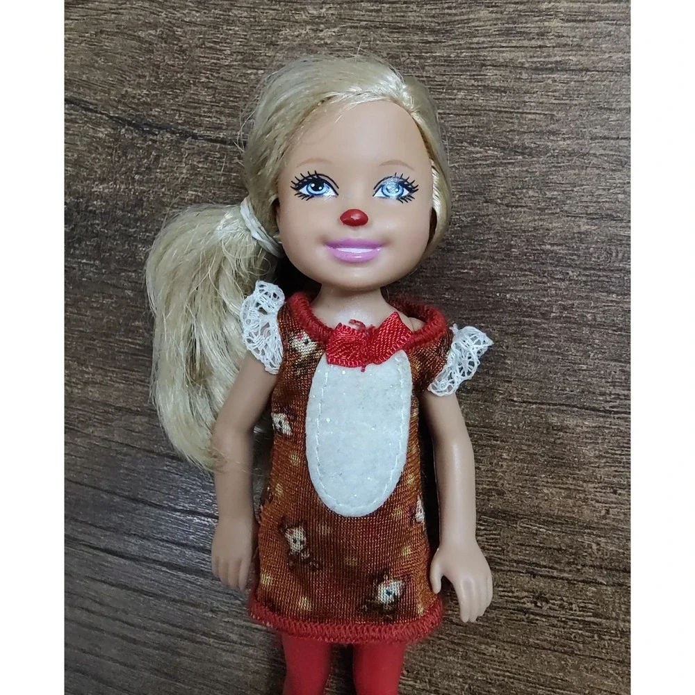 Barbie Sister Special Edition Chelsea Doll Rudolph Red Nose Reindeer Outfit